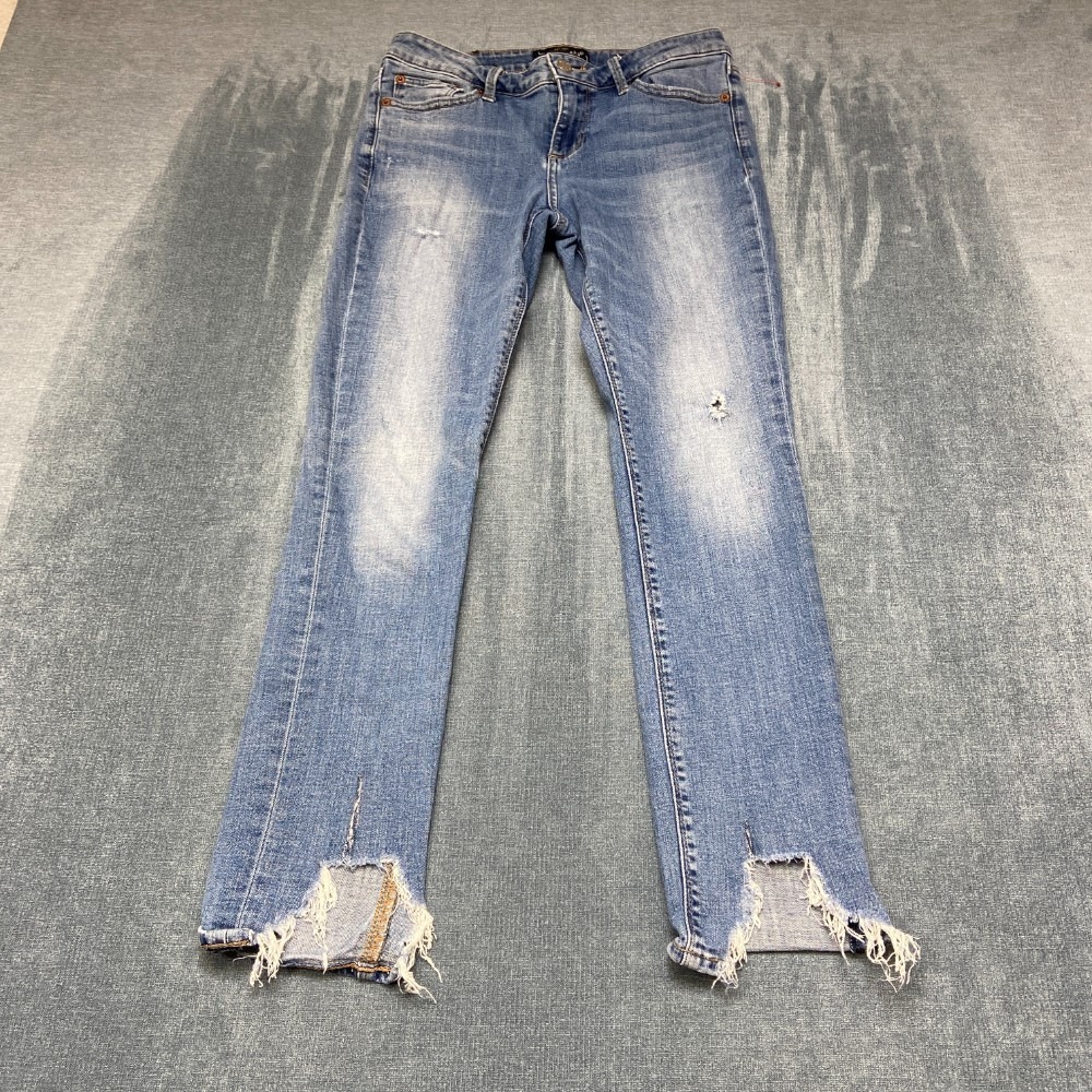 Lucky Brand Jeans Women 6/28 Blue Denim Streetwear Mid Rise Straight Leg Travel